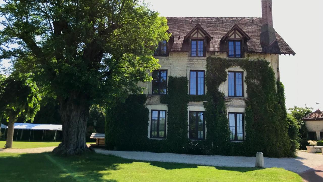 Le Manoir de Laferté-sur-Aube Hotel Esterno foto